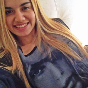 Foto de perfil de Krysla Rodrigues