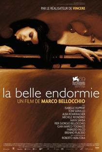 A Bela Que Dorme - Poster / Capa / Cartaz - Oficial 2