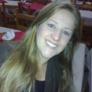 Foto de perfil de Andréa Lúcia Moreira Melo