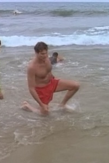 Poster de Episódio The Trophy (2) (1991)