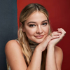 Madelyn Cline - Foto 1