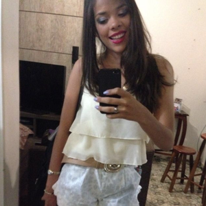 Foto de perfil de Tayline Fernandez