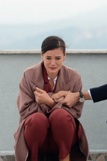 Poster de Episódio 5. Bölüm (2021)