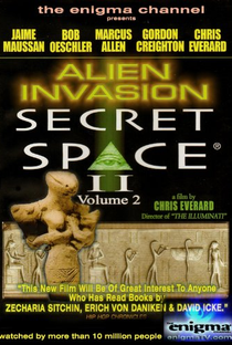 Espaço Secreto 2: Invasão Alienígena - Poster / Capa / Cartaz - Oficial 1