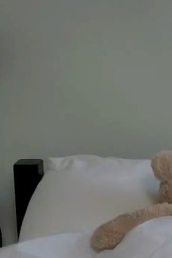 Poster de Curta Misery Bear - Day Off (2010)