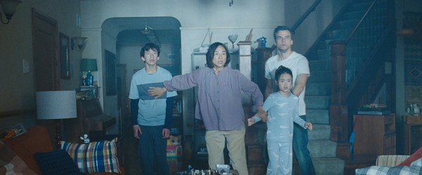 Assista ao trailer de A Última Casa, estrelado por Wagner Moura