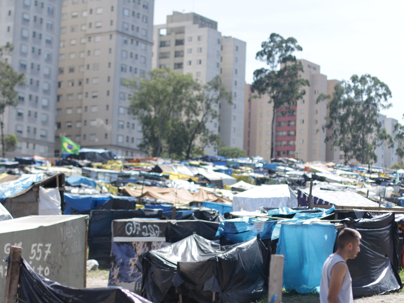 Foto 1 de Sem Chão, Sem Medo