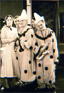 Vizinhos Vaidosos (Noisy Neighbors)