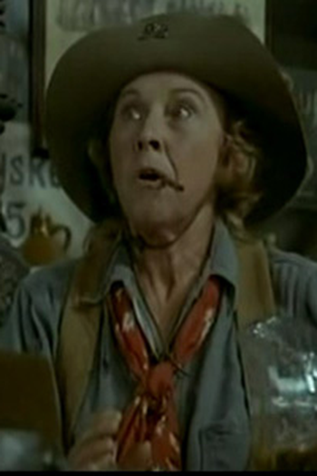 Poster de Episódio Six Strangers at Apache Springs (1971)