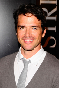 Matthew Settle (I)