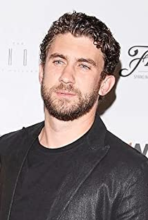 Louie Gibson - Poster 1