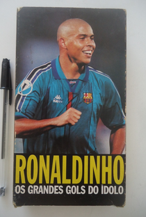 Ronaldinho Os Grandes Gols Do Ídolo - Poster / Capa / Cartaz - Oficial 1