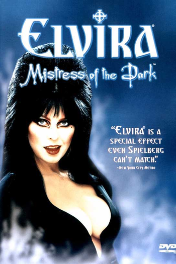  de Filme Elvira, a Rainha das Trevas (1988)