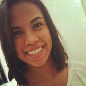 Foto de perfil de Mônica Ramos