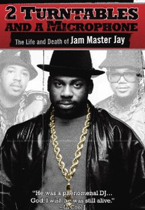 2 turntables and a microfone (2 turntables and a microfone)