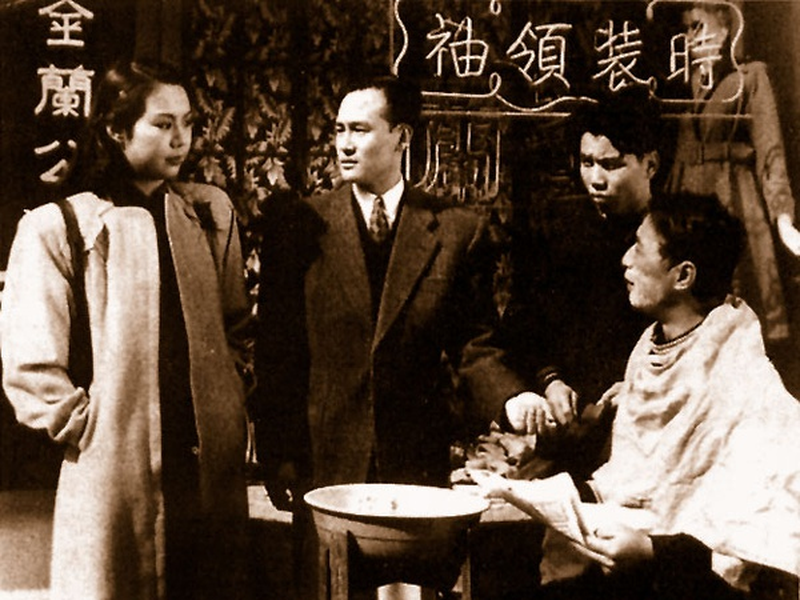 Foto 1 de Miserable at Middle Age