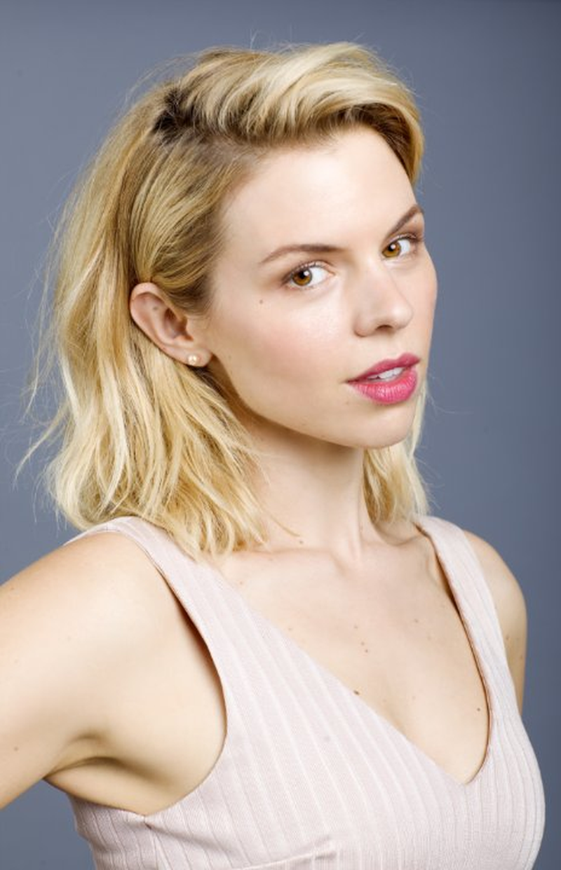 Ali Liebert - Foto 1
