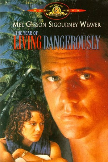  de Filme O Ano Que Vivemos em Perigo (1982)
