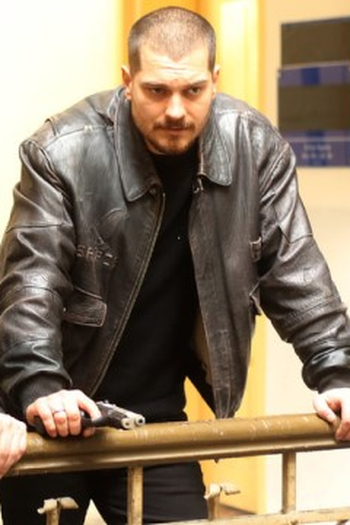 Poster de Episódio 28. Bölüm (2017)