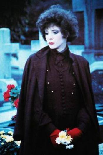 Poster de Curta Mylène Farmer: Plus grandir (1985)