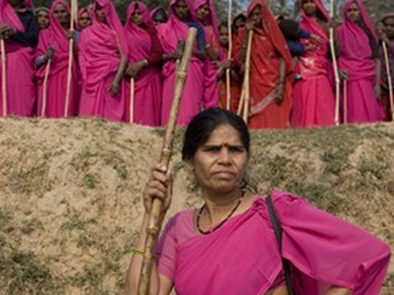 Foto 2 de Pink Saris