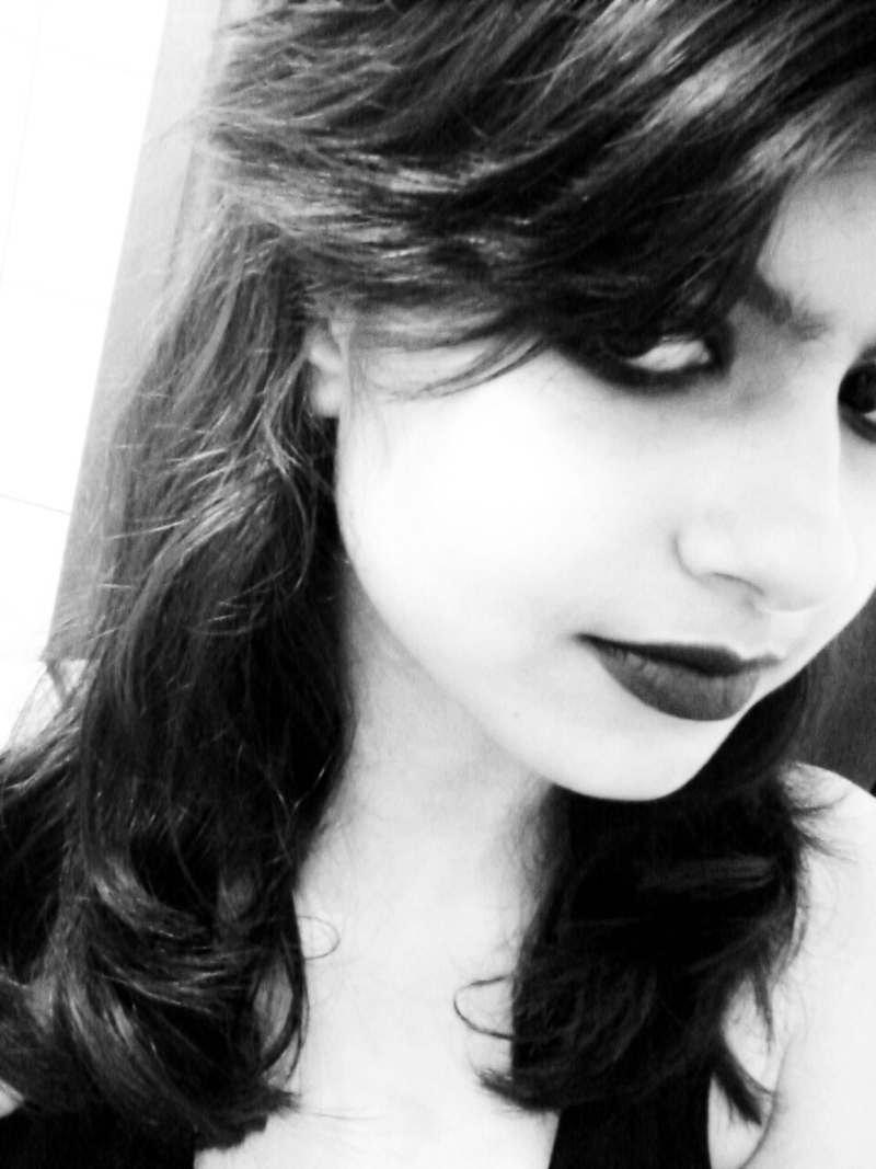 Adriana Oliveira - Foto 2