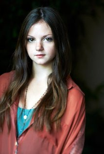 Jessica Clement - Poster 1