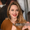 Angelina Jolie - Foto 3
