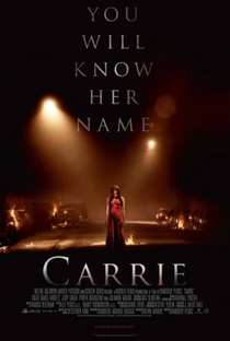 Carrie, a Estranha - Poster / Capa / Cartaz - Oficial 6