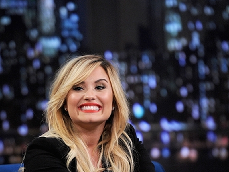 Foto 2 de Demi Lovato: Stay Strong
