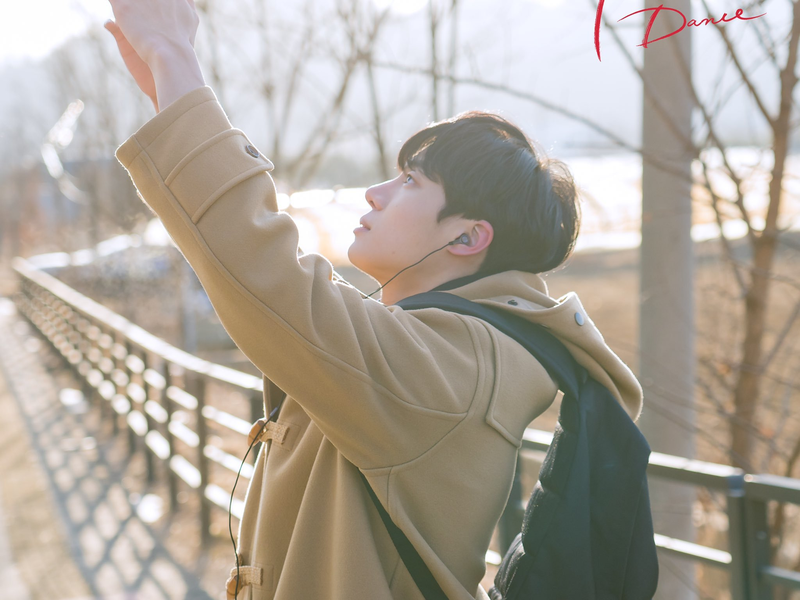 Foto 25 de You Make Me Dance