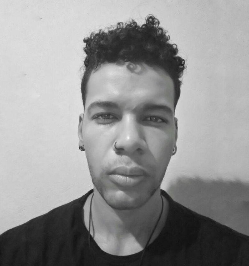ℳ̶i̶ᴄ̶ɦ̶æ̶ℓ̶ 𓃠 - Foto 3