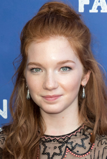 Annalise Basso - Poster / Capa / Cartaz - Oficial 1