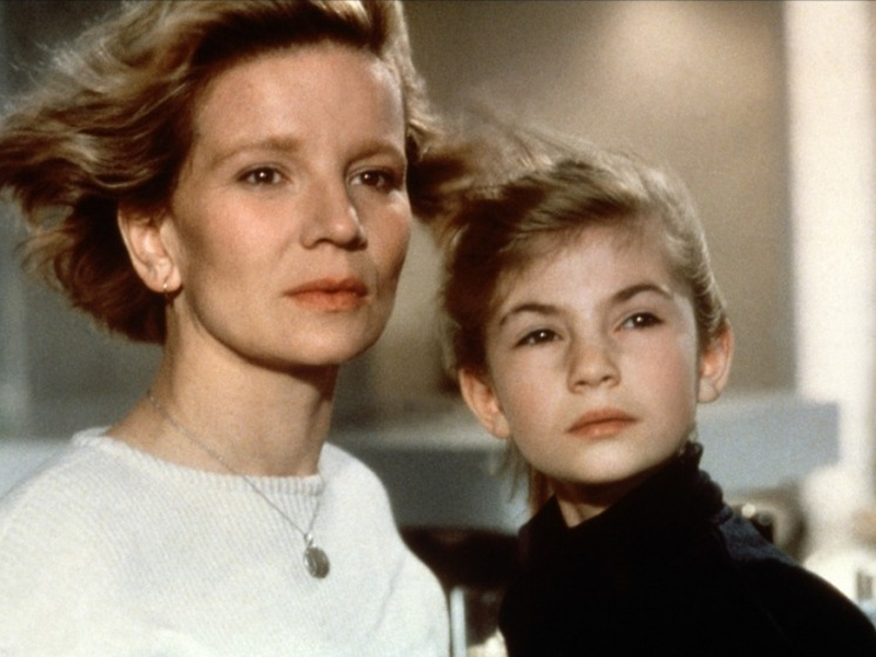 Foto 1 de Morte Num Domingo de Chuva