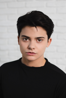 Tyler DiChiara - Poster / Capa / Cartaz - Oficial 1