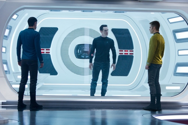 Confira as novas imagens de Além da Escuridão: Star Trek | Cinetoscópio