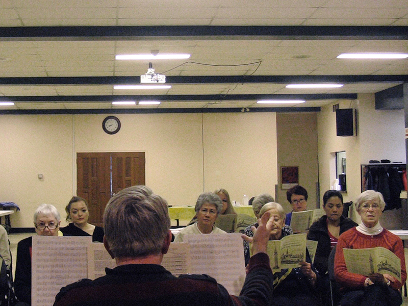 Foto 1 de Never Eat Alone