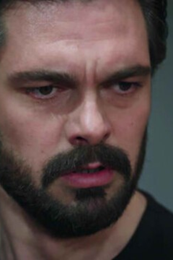 Poster de Episódio 131. Bölüm (2021)