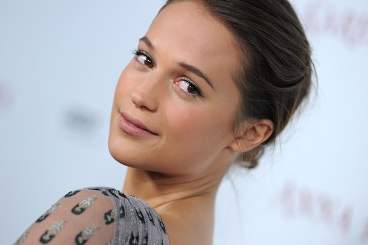 Alicia Vikander - Foto 29