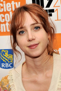Zoe Kazan - Poster 2