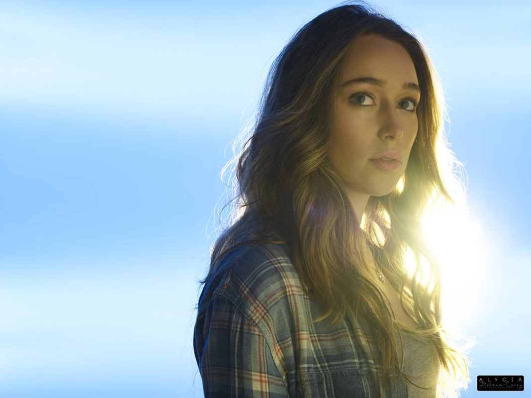 Alycia Debnam-Carey - Foto 4
