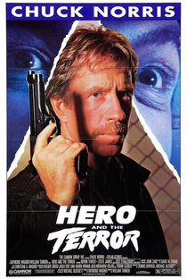 O Herói e o Terror - Poster / Capa / Cartaz - Oficial 5