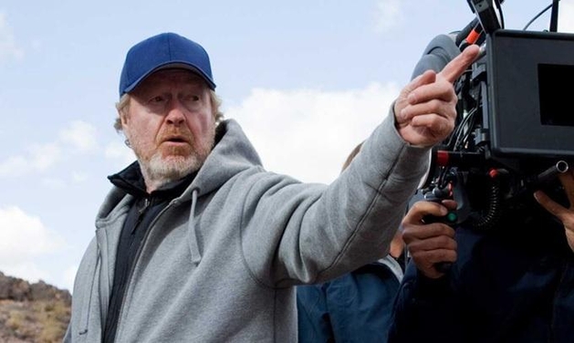 Ridley Scott crítica filmes de super-heróis