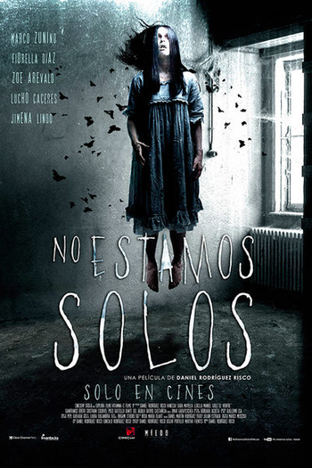  de Filme Não Estamos Sós (2016)