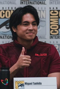 Miguel Tanfelix - Poster 1