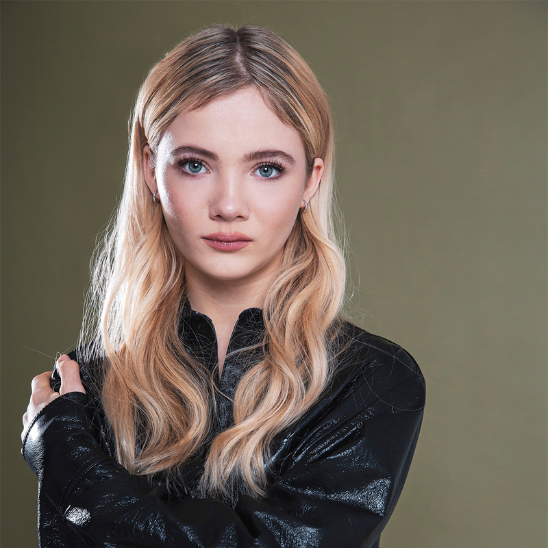 Freya Allan - Foto 2