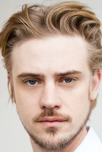 Boyd Holbrook - Poster / Capa / Cartaz - Oficial 1