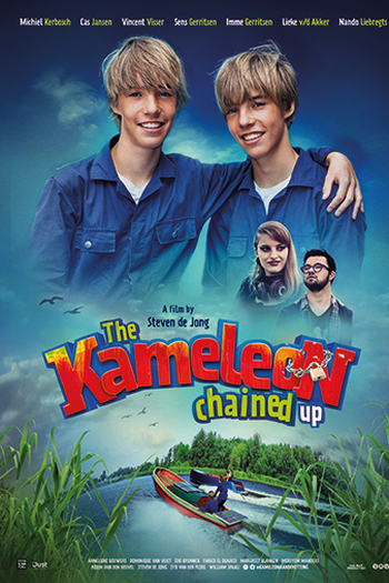  de Filme Confusão em Dose Dupla (2021)