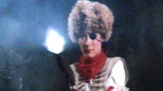 Trailer: Golden Queens Commando - 1982 (Dutch VHS trailers)