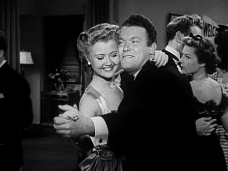 Foto 4 de Let's Go Collegiate